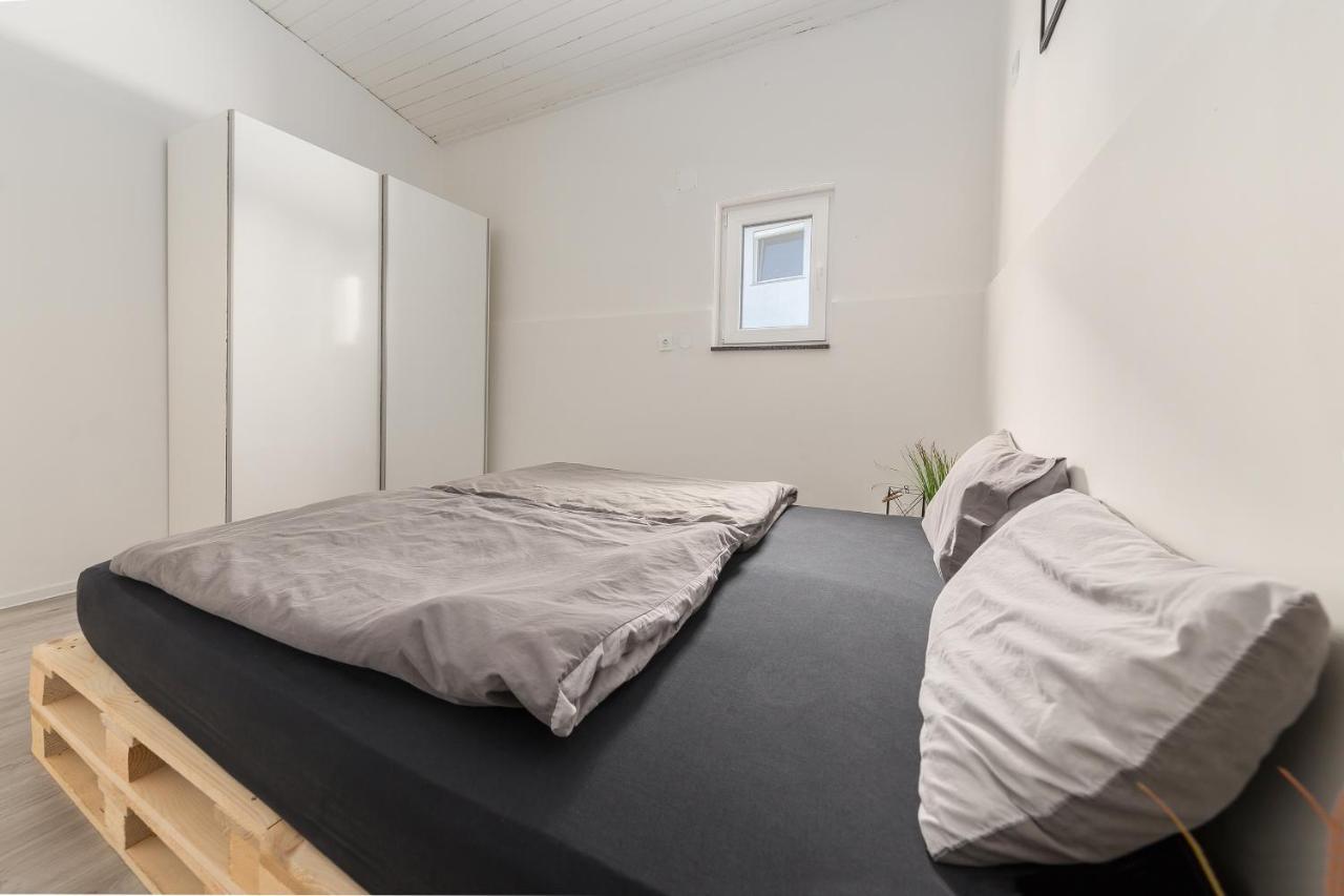 Apartments Keber リュブリャナ エクステリア 写真