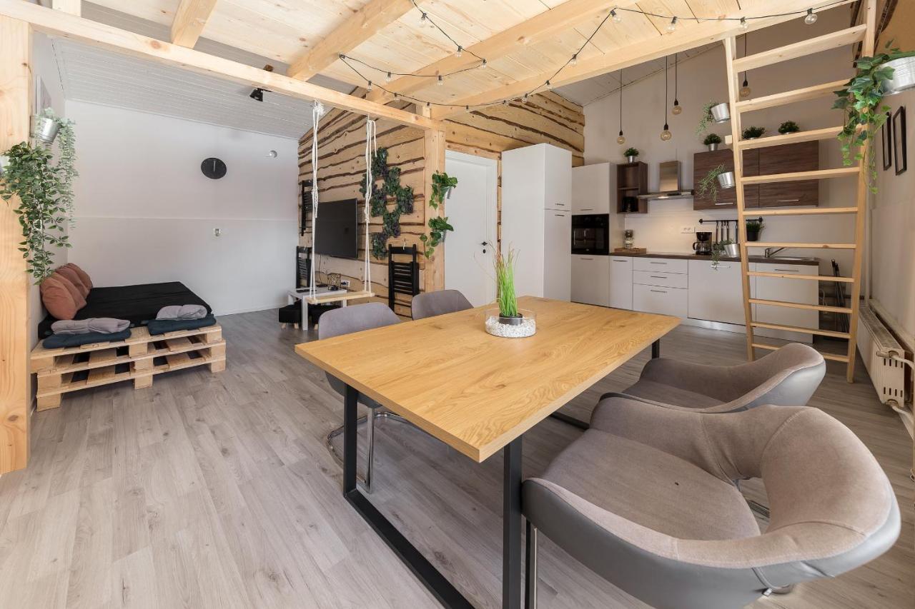 Apartments Keber リュブリャナ エクステリア 写真