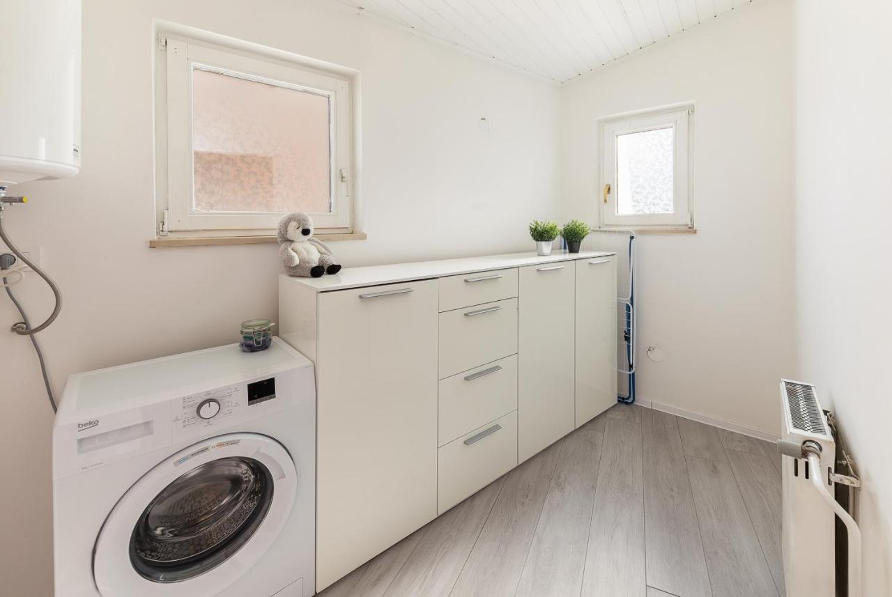 Apartments Keber リュブリャナ エクステリア 写真