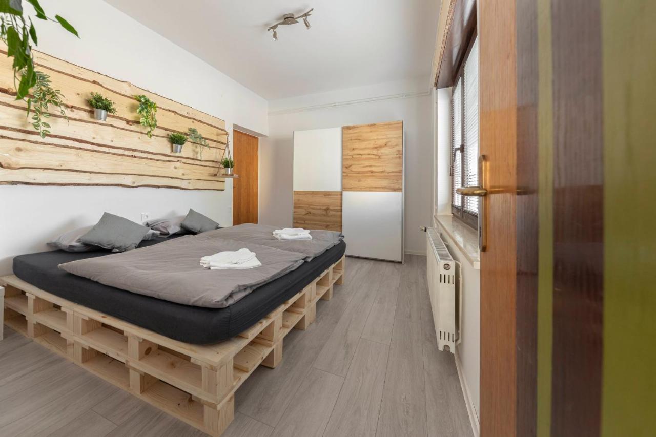 Apartments Keber リュブリャナ エクステリア 写真